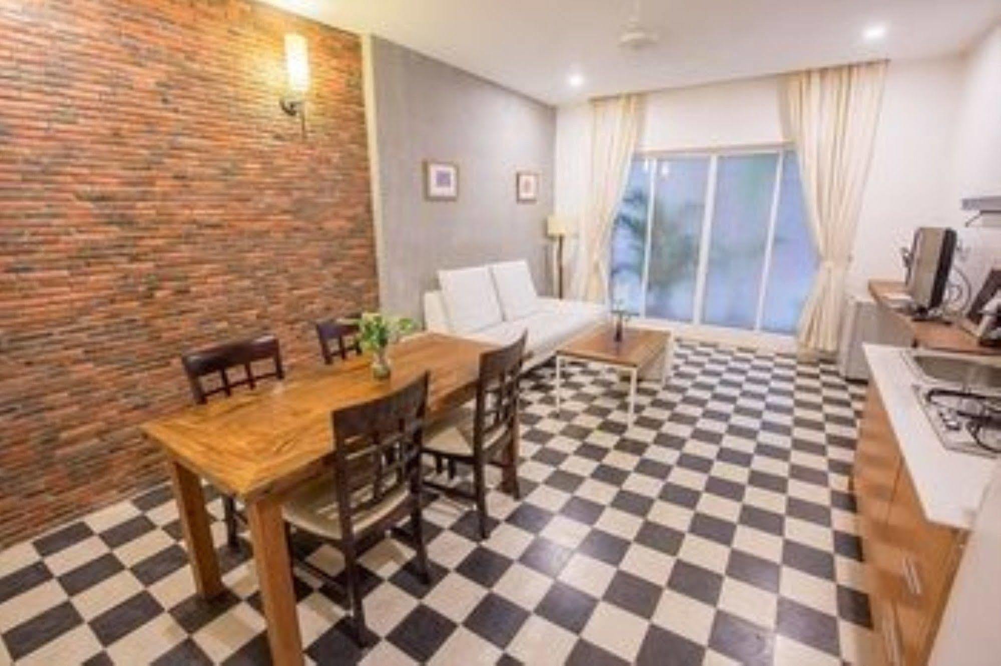 Casa Villa Independence Phnom Penh Zewnętrze zdjęcie